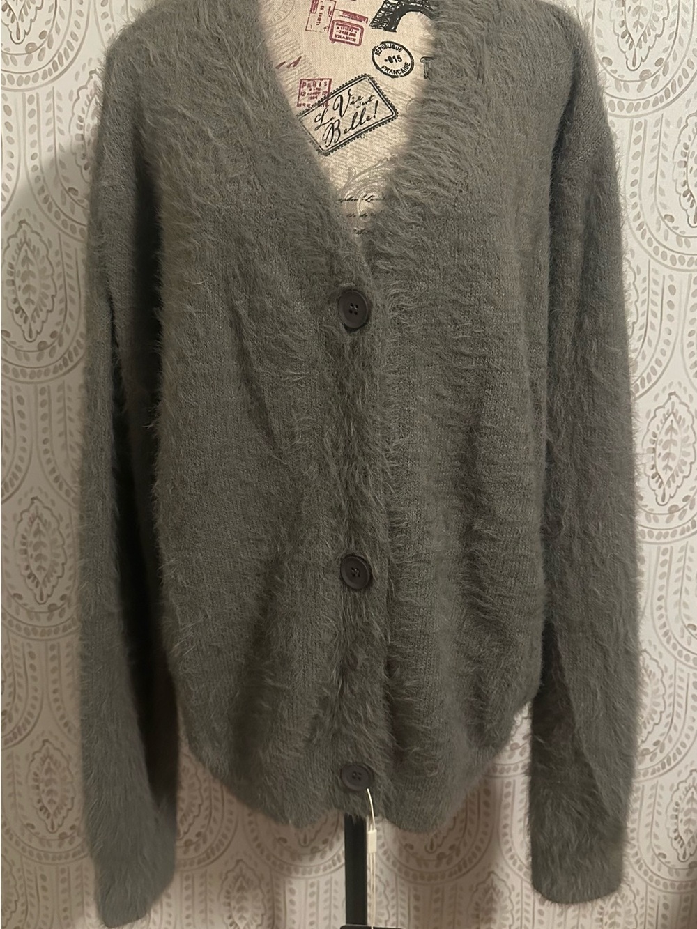 Cozy Button-Front Women's Sweater Cardigan - Gray - oversized fit